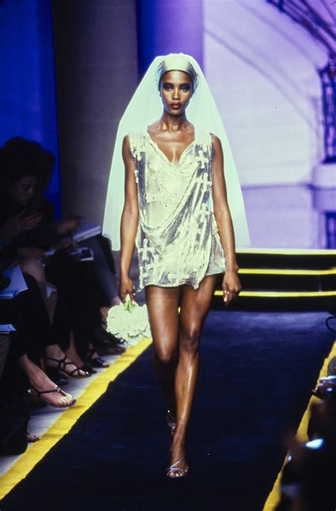 versace runway 1997 tiara|versace runway dresses.